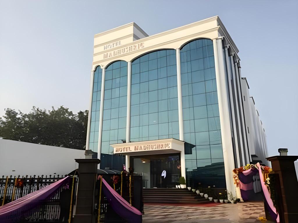 Hotel Madhushrie