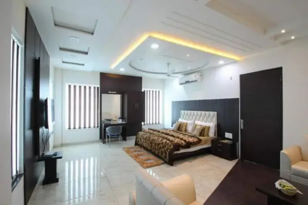 Hotel Madhushrie Main image