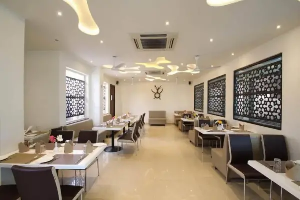 Hotel Madhushrie 6